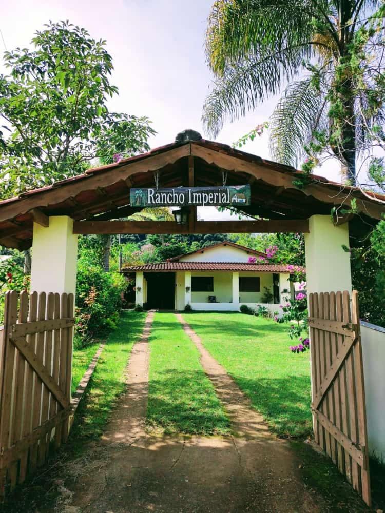 Vila Chacara Rancho Imperial Socorro  Exteriér fotografie